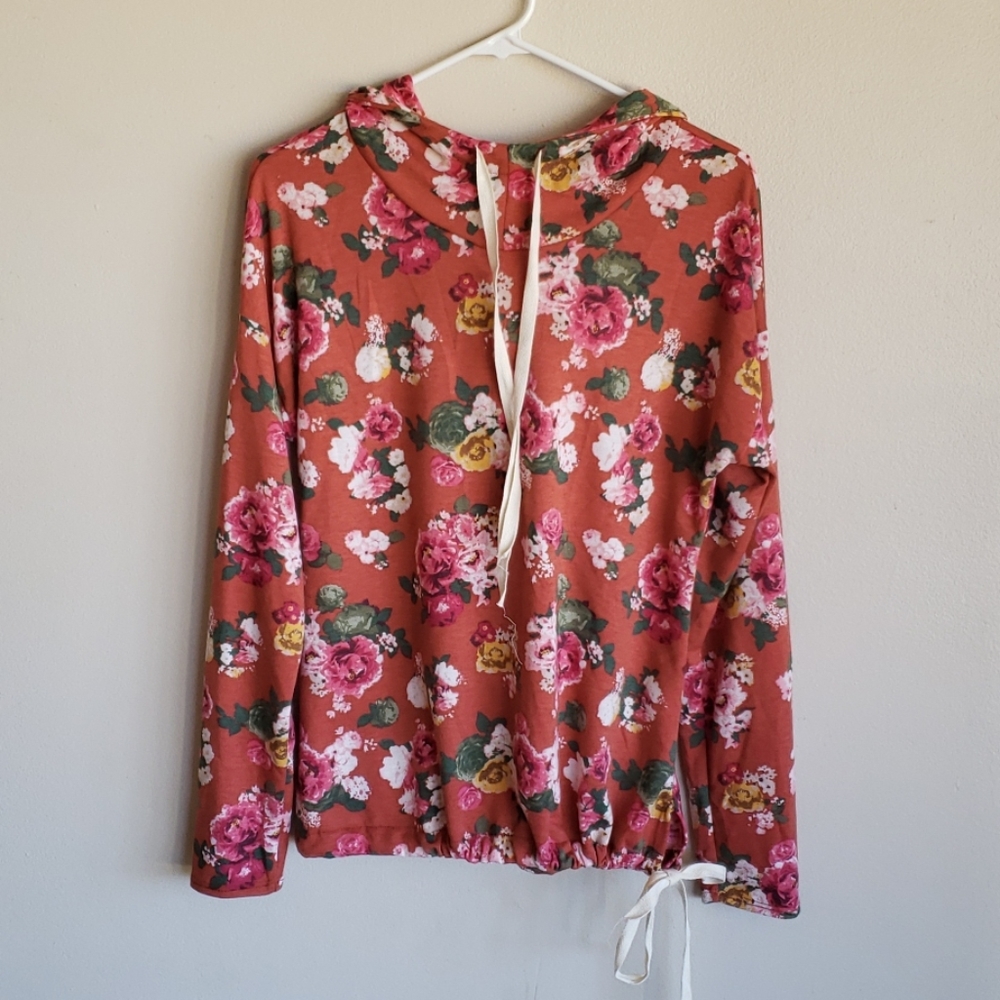 Boutique sweater with hood